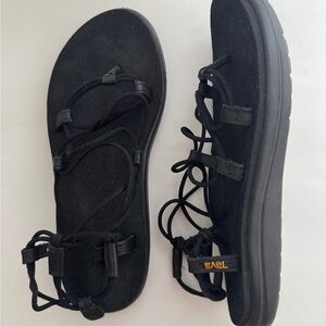 Teva Voya Infinity Black Sandals